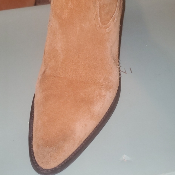 Boot 👢 - Picture 3 of 5